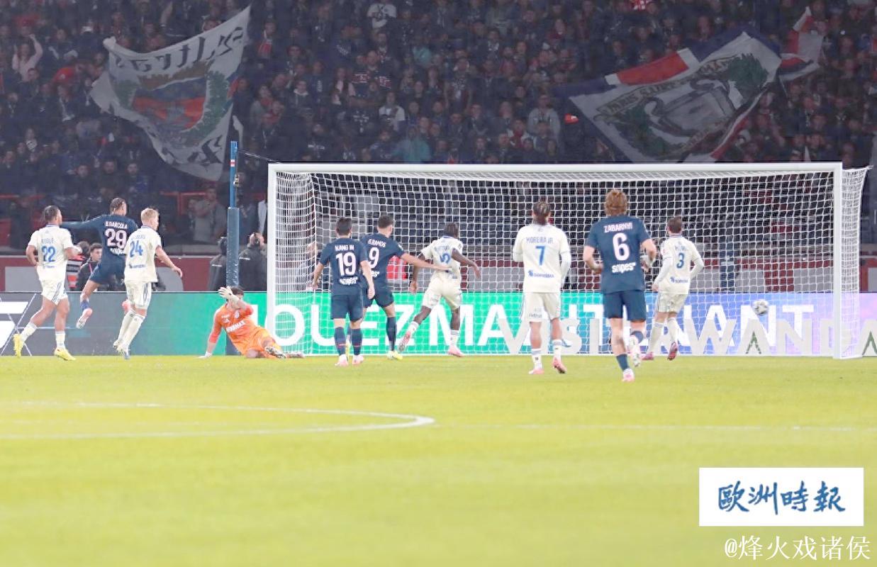 激烈对决！巴黎圣日耳曼3-3战平斯特拉斯堡，领先优势仅剩1分